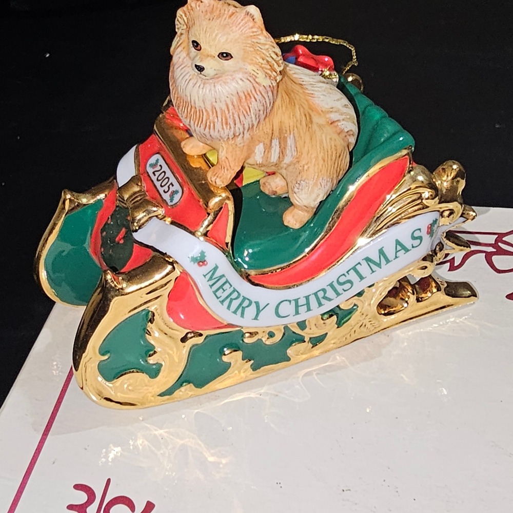 New‎ Vintage 2005 Danbury Mint Santa's Helper Pomeranian Christmas Ornament